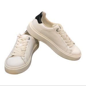 Steve Madden Leather Catcher White Black Size 8